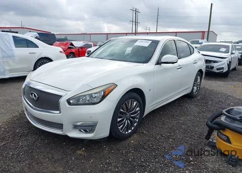 2015 Infiniti Q70 3.7 z USA, uszkodzony, nr VIN JN1BY1AP4FM541639